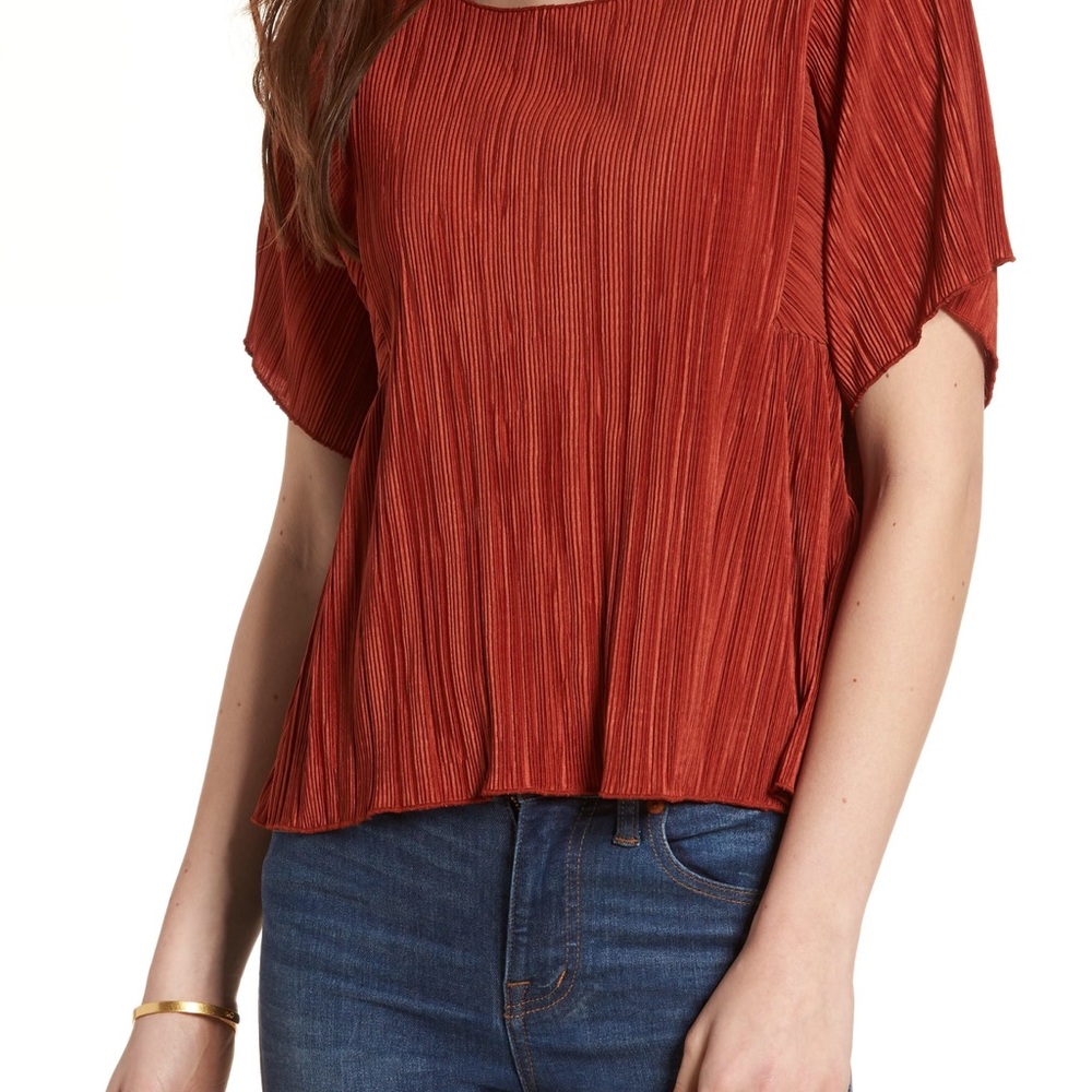 Madewell micropleat top in rusty torch